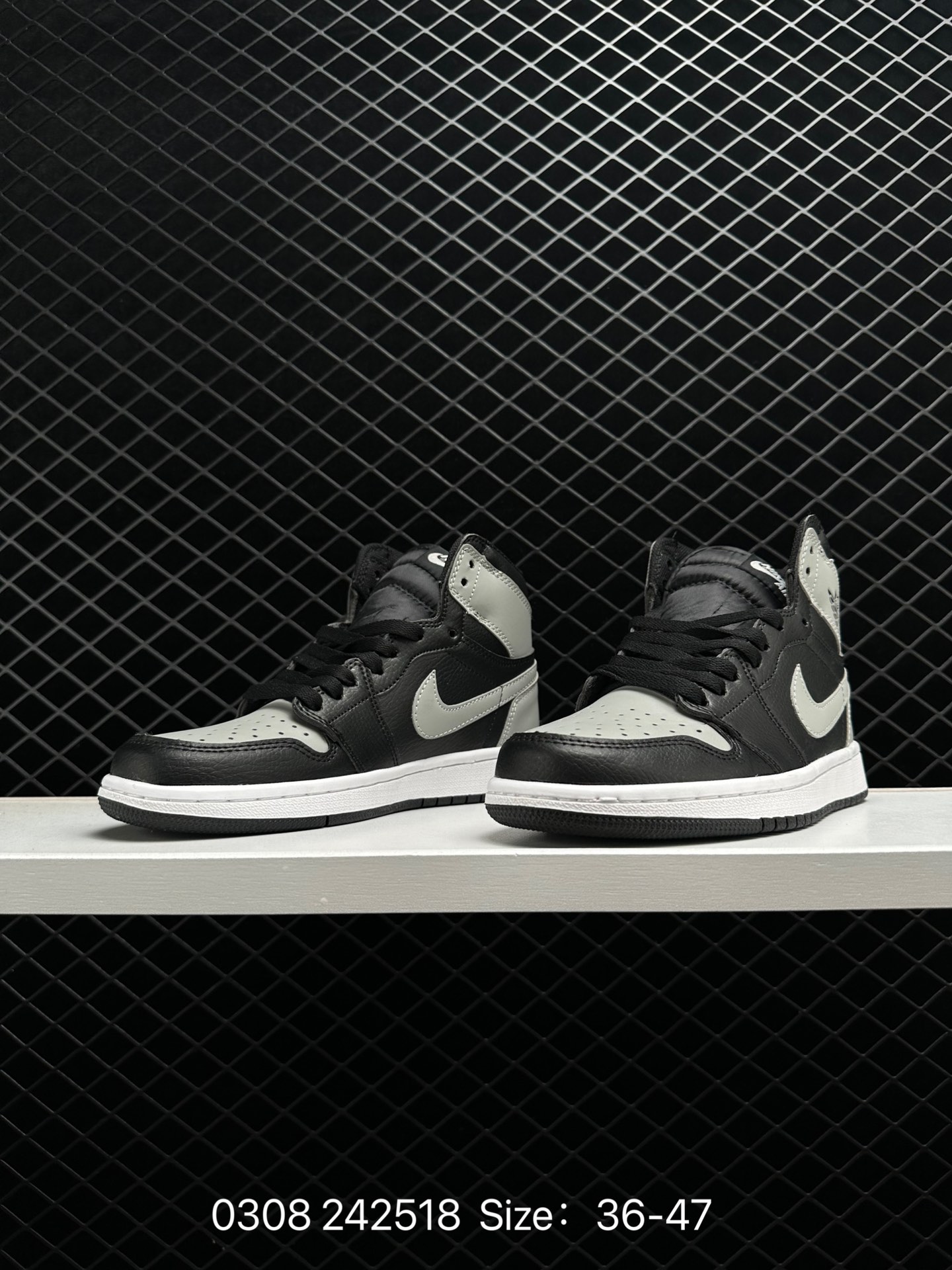 Air Jordan 1 High OG WMNS “Lucky Green”